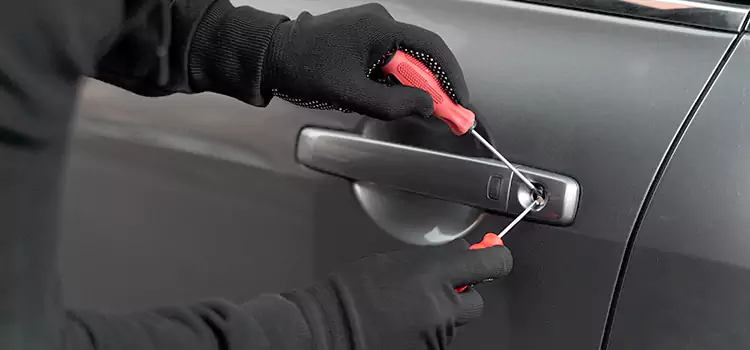 Locked Out of Car Help Innisfil